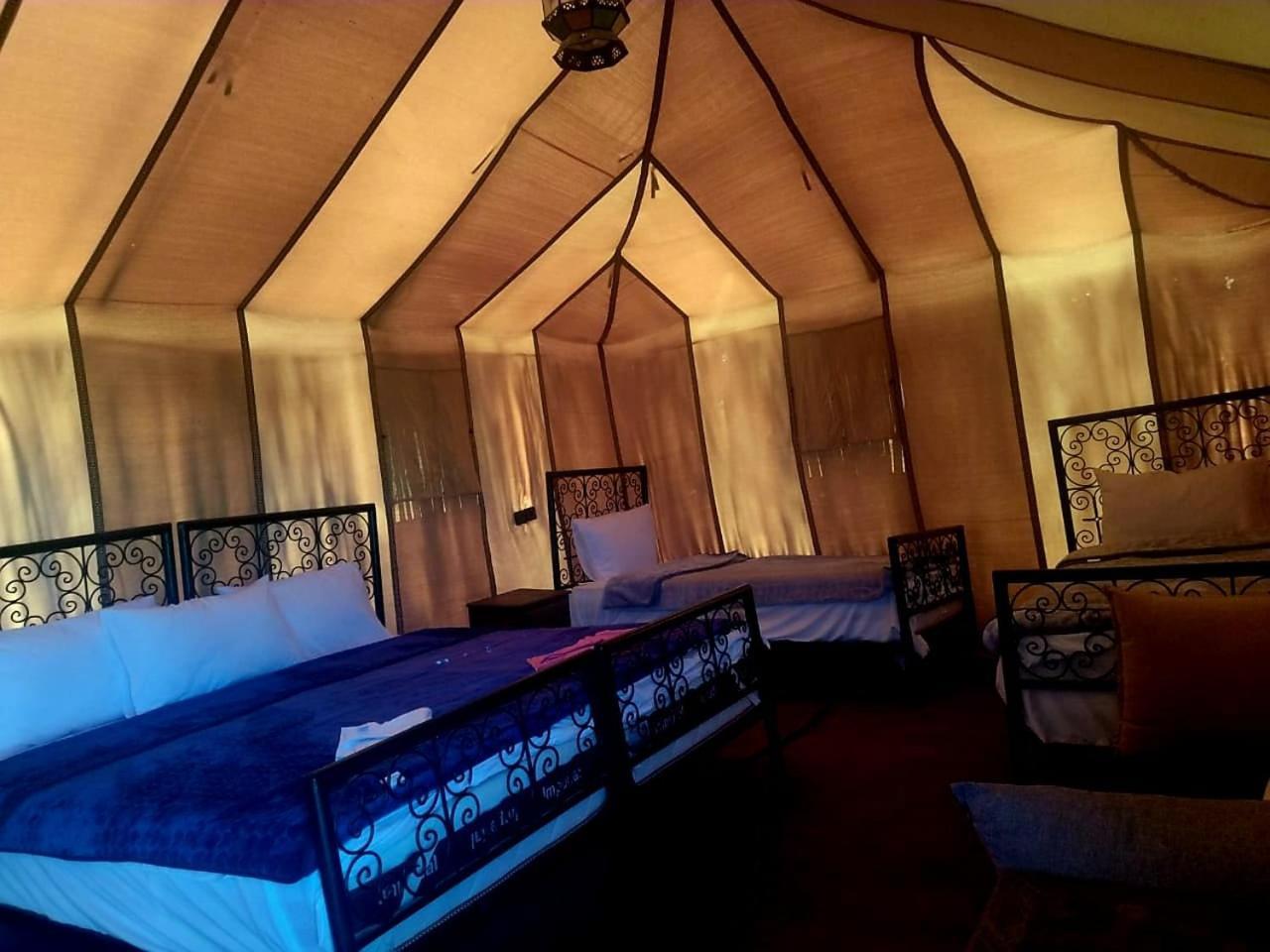 Luxury Sandy Glamping Мерзуга Екстер'єр фото