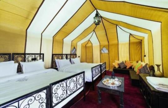 Luxury Sandy Glamping Мерзуга Екстер'єр фото