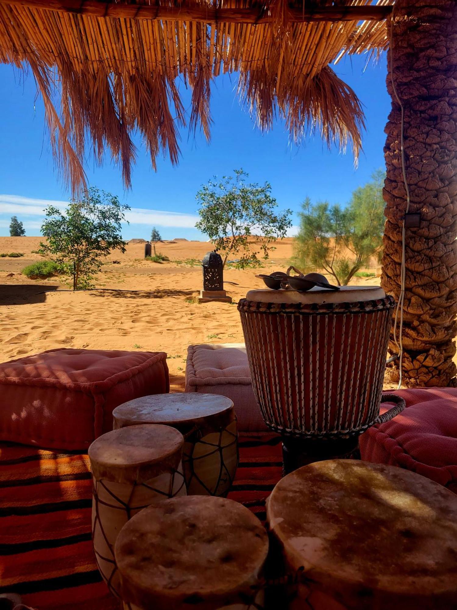 Luxury Sandy Glamping Мерзуга Екстер'єр фото